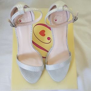 Hight heel sandals